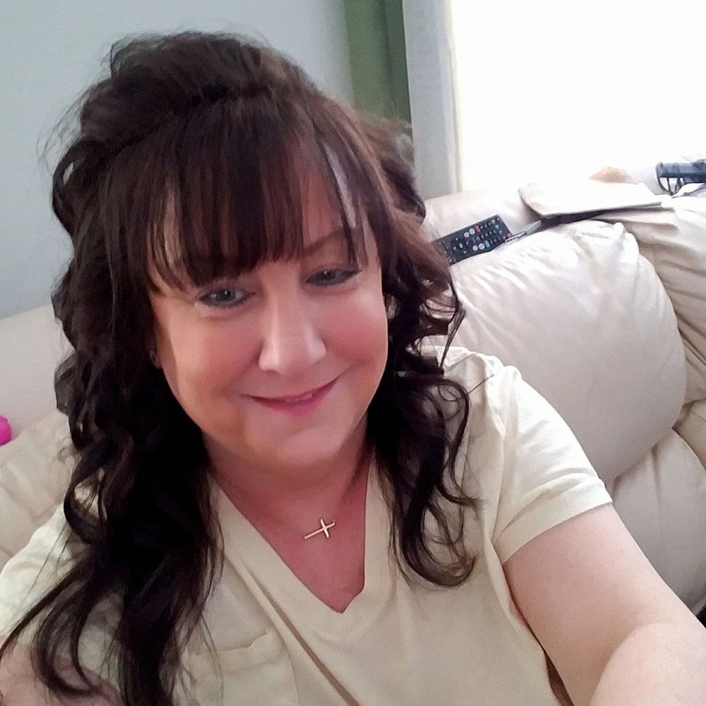 Meet your Posher, Joy